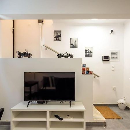 Hilton Area Brand New Comfortable Apartment Atenas Exterior foto